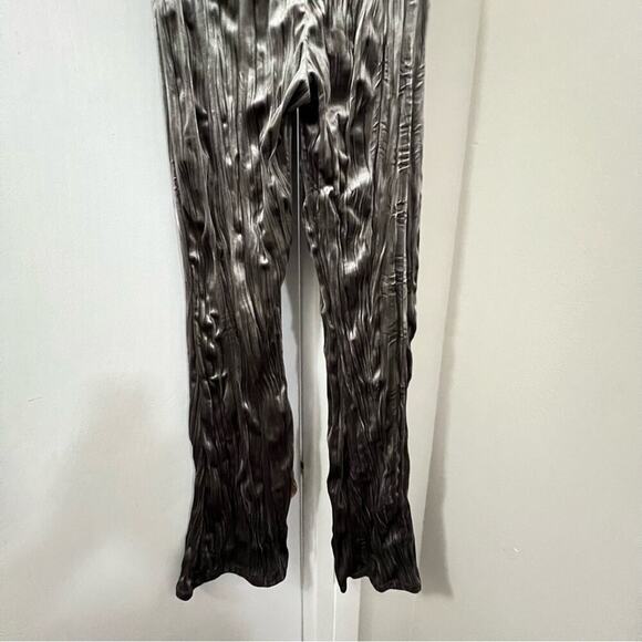 Zara Grey Velvet Flare Pants Size Medium - Picture 13 of 13